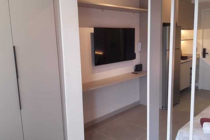 Room 2 of 16