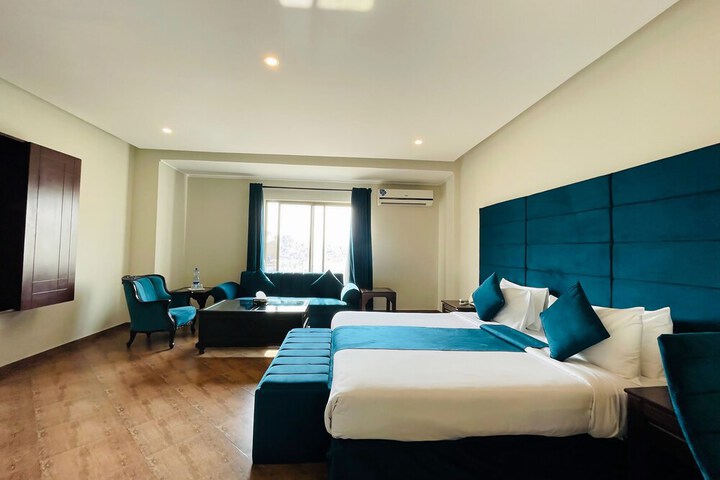 Room 34 of 61