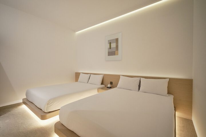 Room 103 of 224