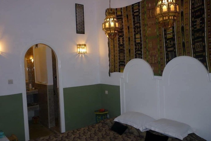 Room 8 of 43