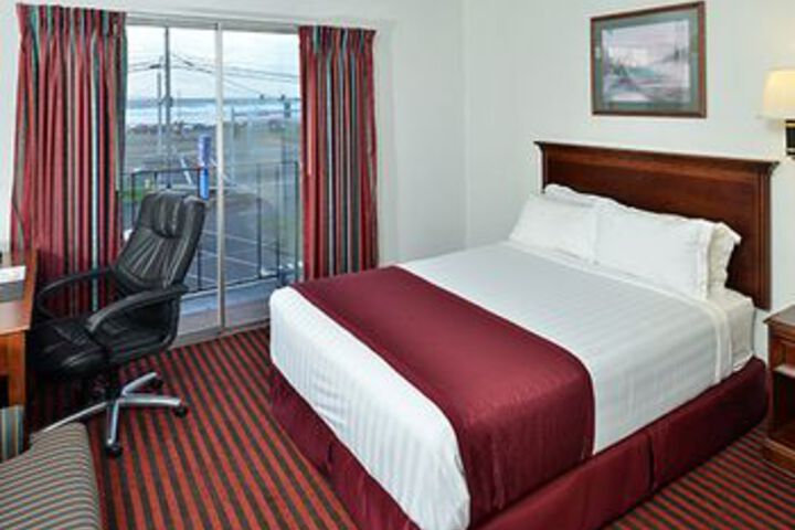 Room 40 of 62