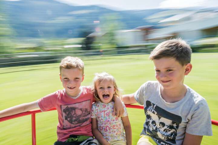 Childrens Activities 35 of 62
