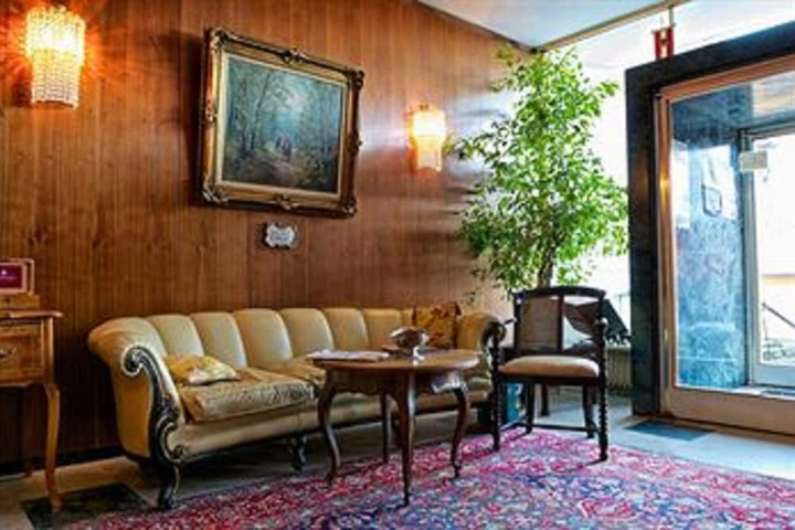 Hotel Interior 4 of 45