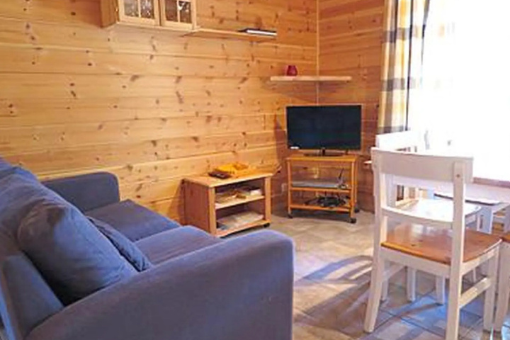 Room 4 of 21