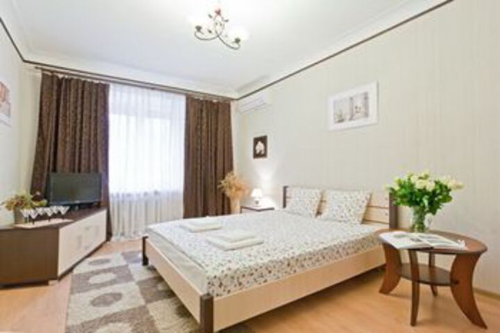 Room 35 of 203