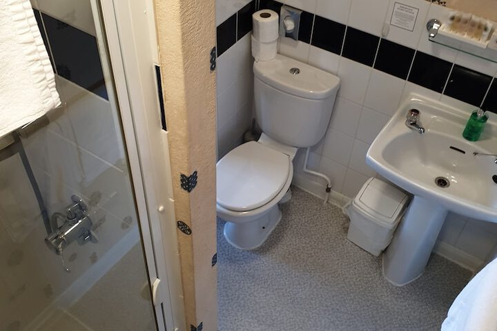 Room 147 of 184