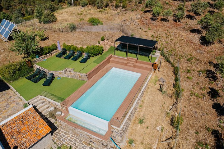 Pool 40 of 54