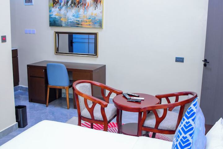 Room 40 of 97