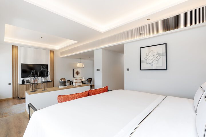 Room 15 of 91