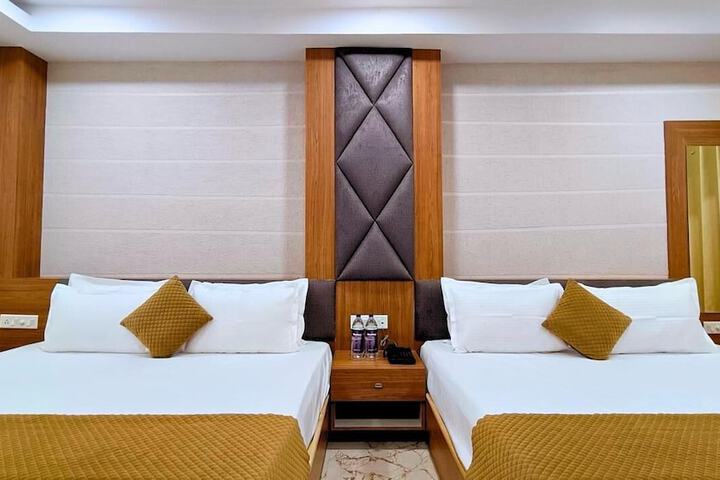 Room 19 of 74