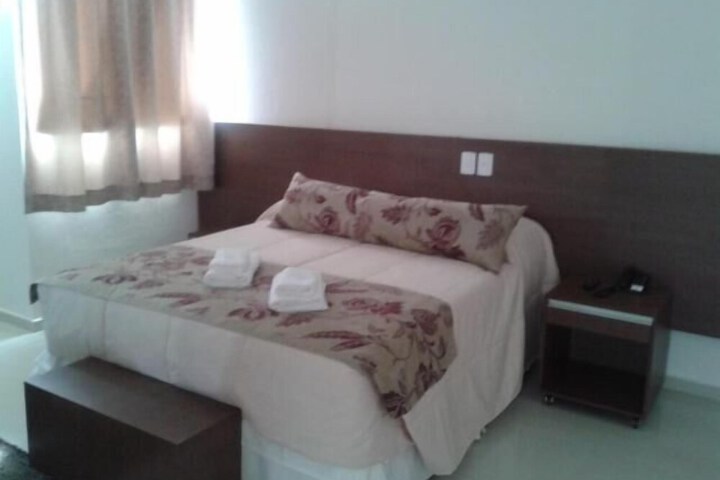 Room 12 of 40