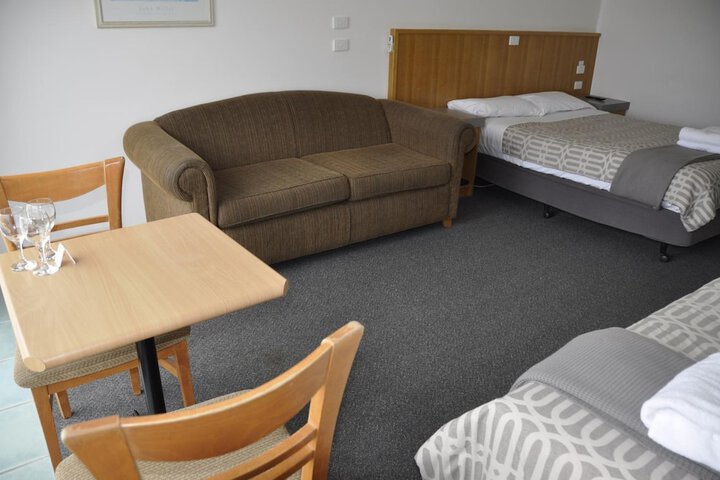 Room 19 of 36
