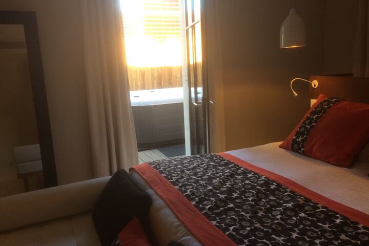 Room 19 of 101