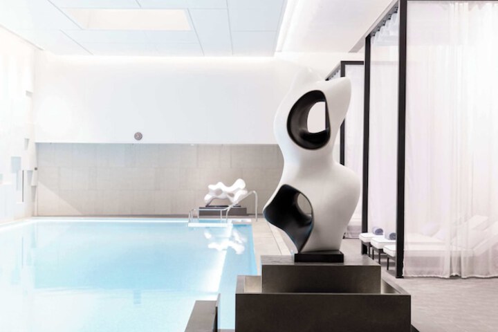 Pool 51 of 122
