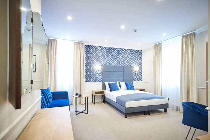 Room 20 of 73