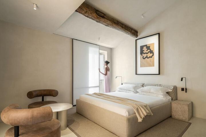 Room 20 of 68