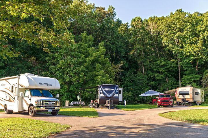 Property Grounds 27 of 41