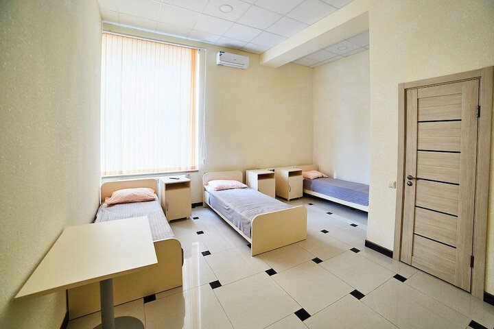 Room 2 of 22