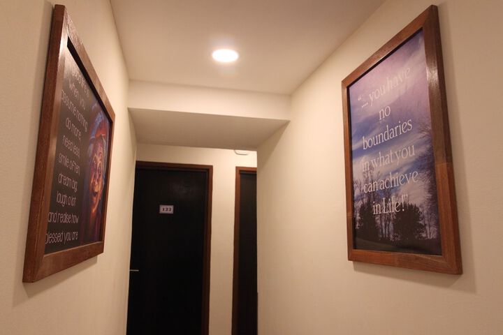 Ballroom/Hall 37 of 52