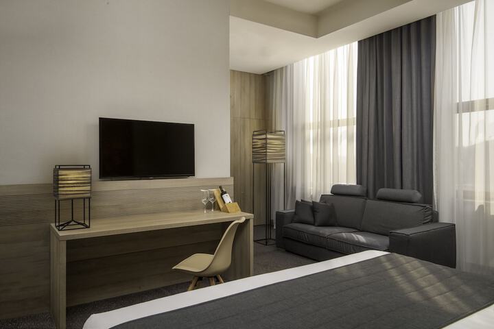 Room 18 of 46