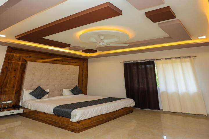 Room 16 of 43