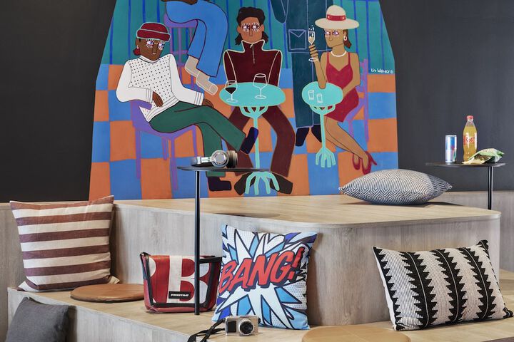 Hotel Interior 7 of 94