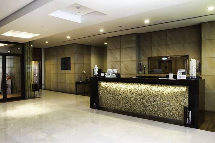 Hotel Interior 77 of 181