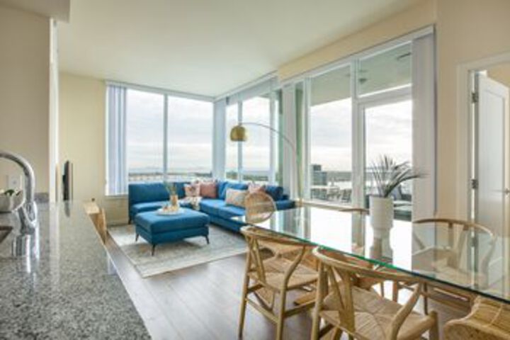 Image of Beautiful 3BR Downtown Suites by Sonder