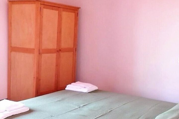 Room 6 of 46