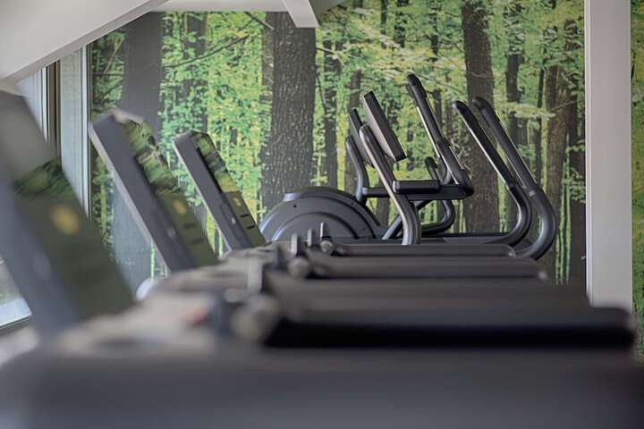 Health and Fitness 53 of 97
