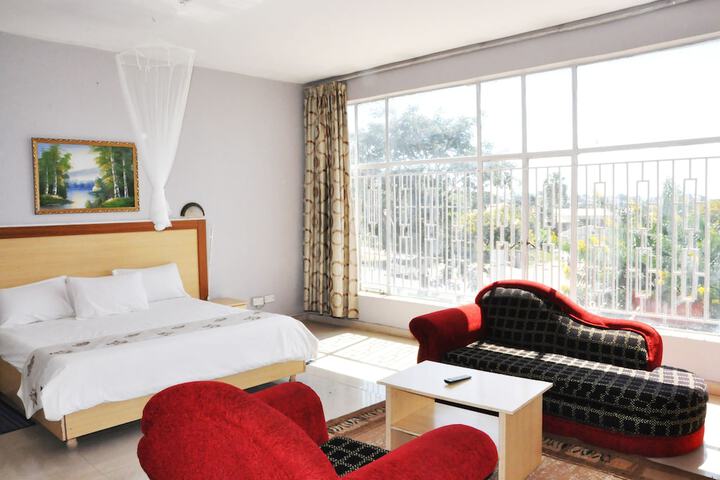 Room 15 of 26