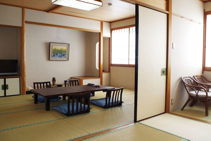 Dining Photos