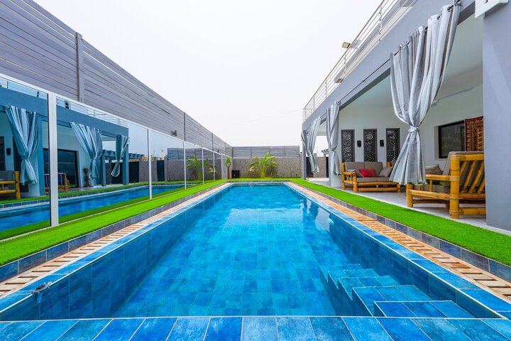 Pool 46 of 59