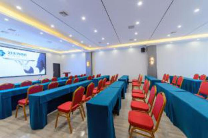 Room 20 of 23
