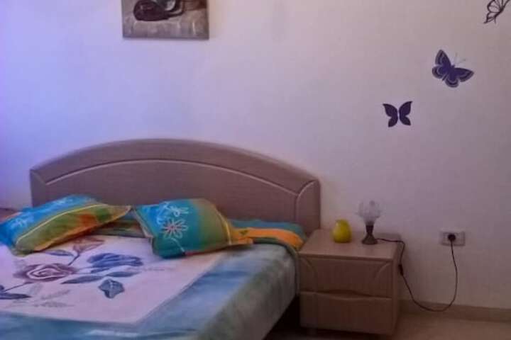 Room 3 of 18