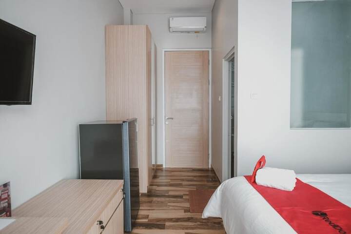 Room 14 of 39