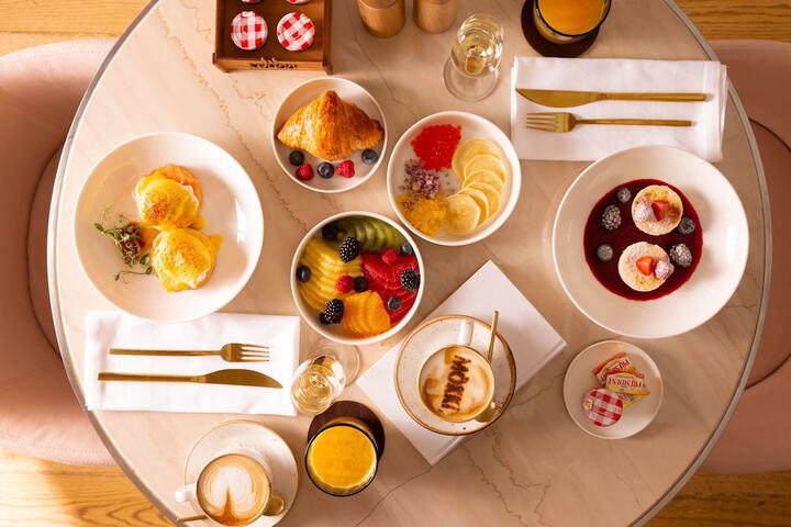 Breakfast/Coffee Service 85 of 117