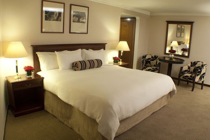 Room 8 of 65