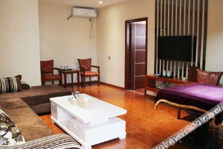 Hotel Interior 4 of 12