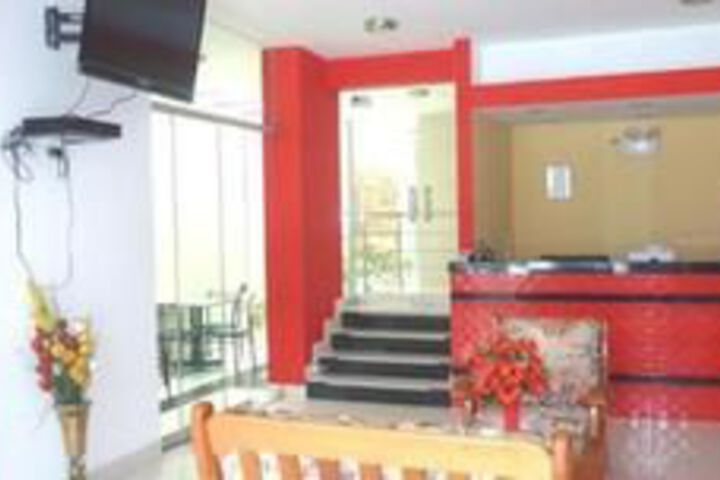 Hotel Aris II