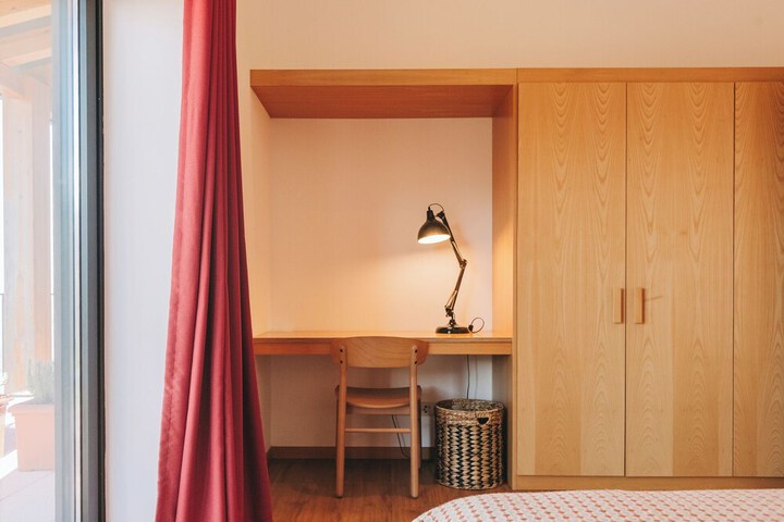 Room 26 of 181