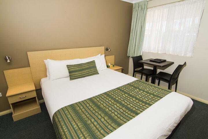 Room 15 of 35