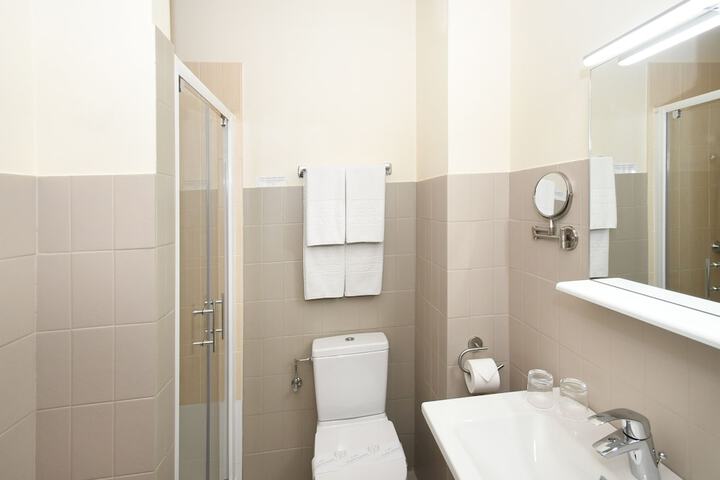 Room 20 of 31