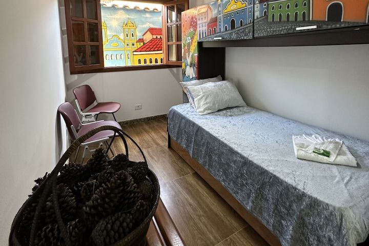 Room 17 of 180