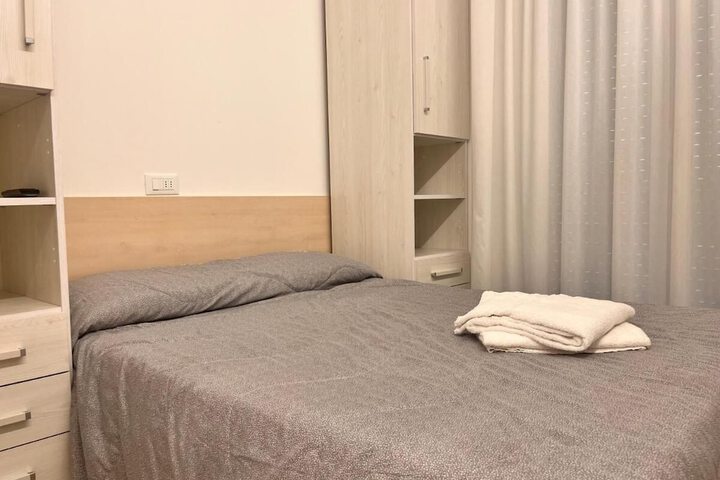 Room 21 of 31