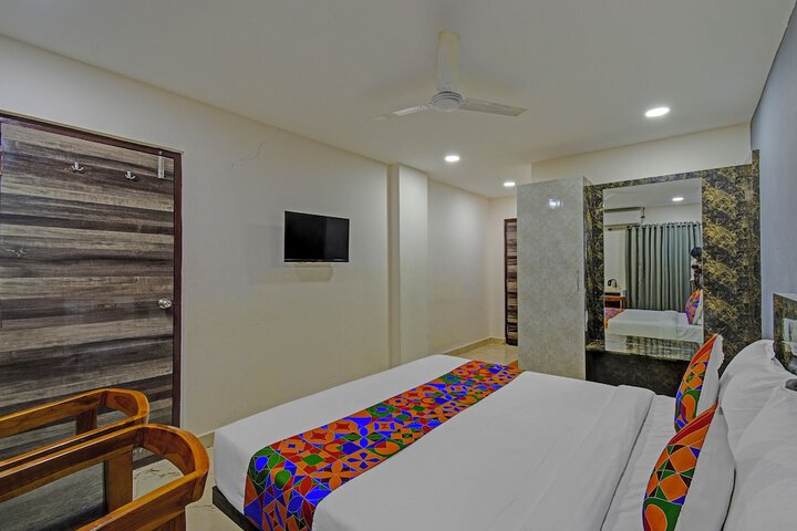Room 21 of 29