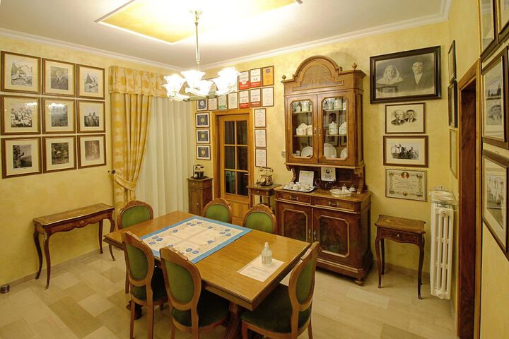 Hotel Interior 6 of 82