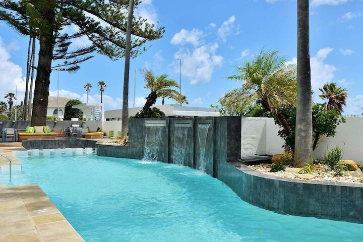 Pool 133 of 242