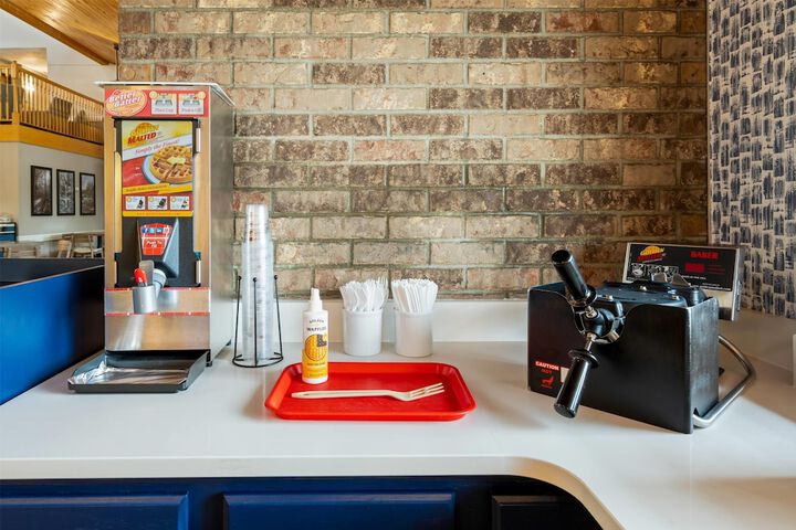Breakfast/Coffee Service 44 of 48