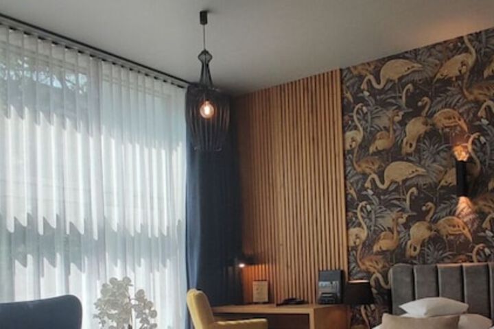 Room 26 of 69